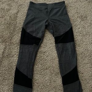 Forever 21 Grey mesh active leggings